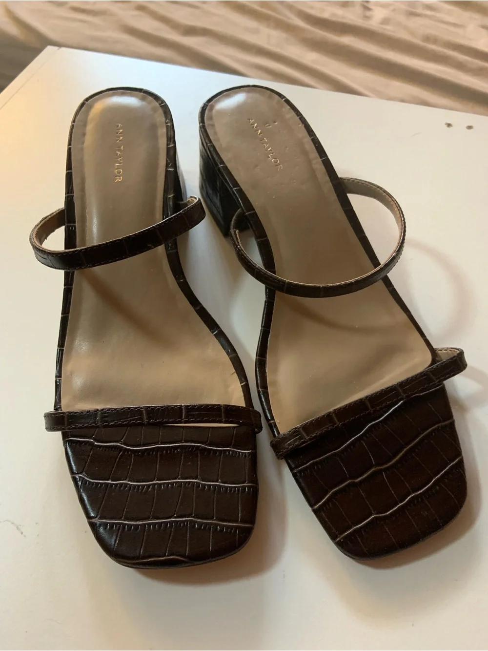 Ann Taylor Dark Brown Croc-Embossed Strappy Block Heel Sandals